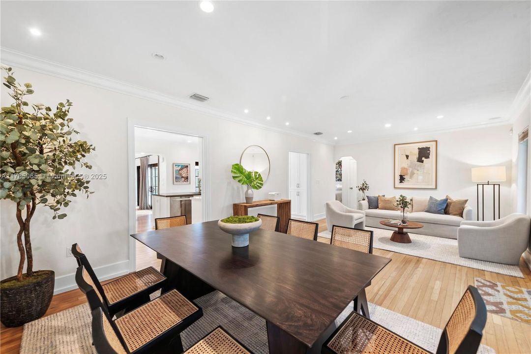 Recently Sold: $1,850,000 (3 beds, 3 baths, 2186 Square Feet)