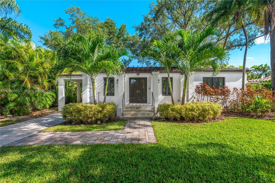 Recently Sold: $1,850,000 (3 beds, 3 baths, 2186 Square Feet)