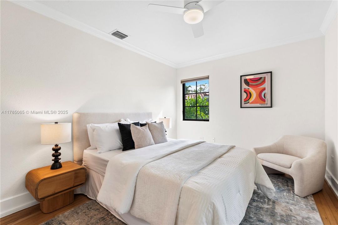 Recently Sold: $1,850,000 (3 beds, 3 baths, 2186 Square Feet)