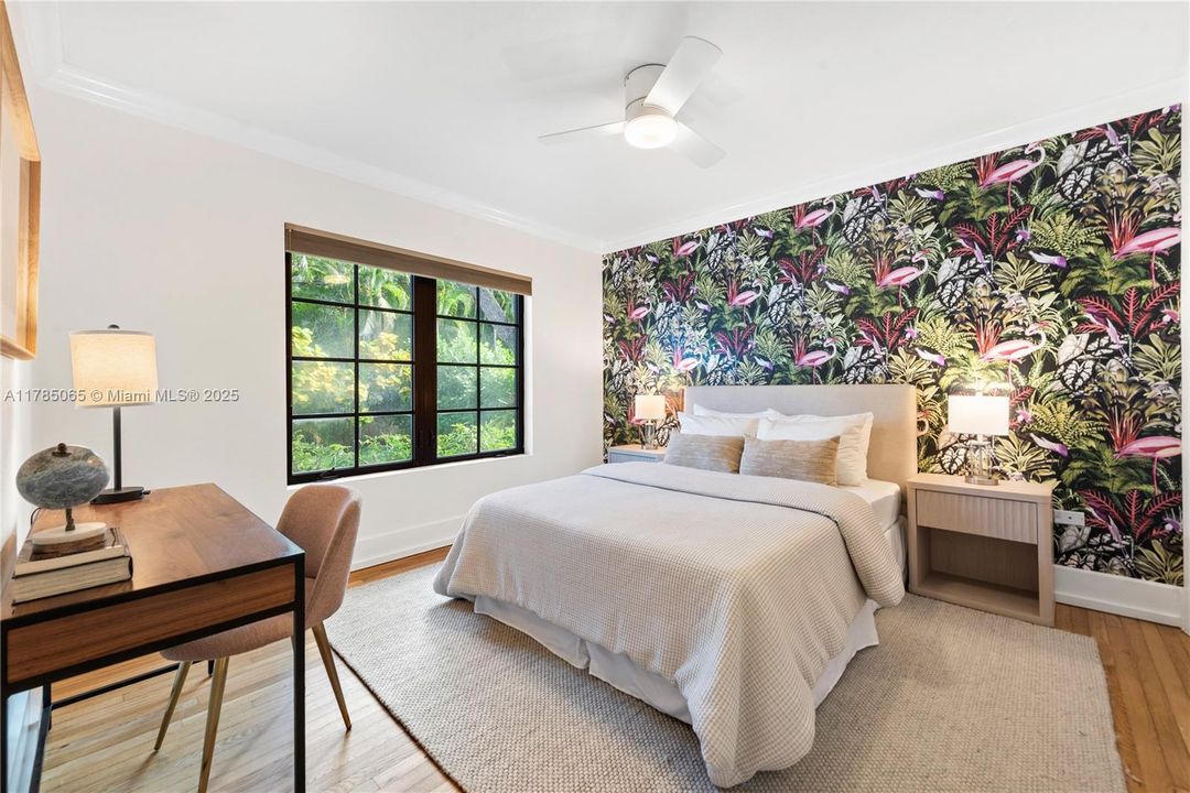 Recently Sold: $1,850,000 (3 beds, 3 baths, 2186 Square Feet)