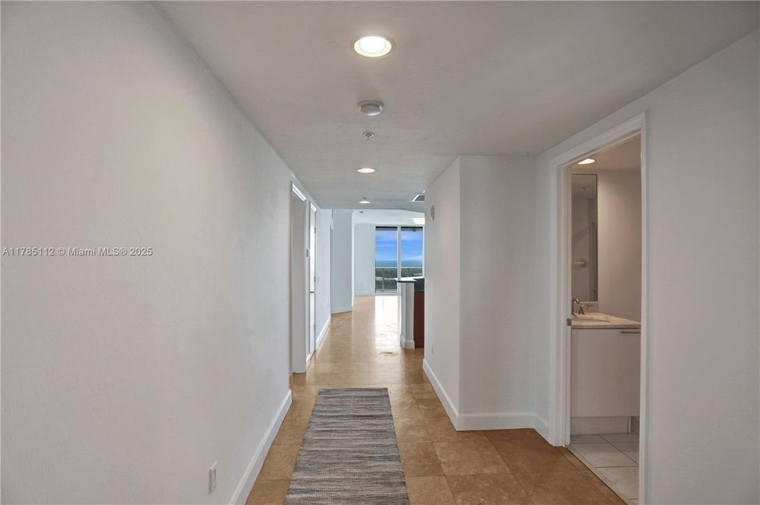 Недавно продано: $455,000 (3 спален, 3 ванн, 1801 Квадратных фут)