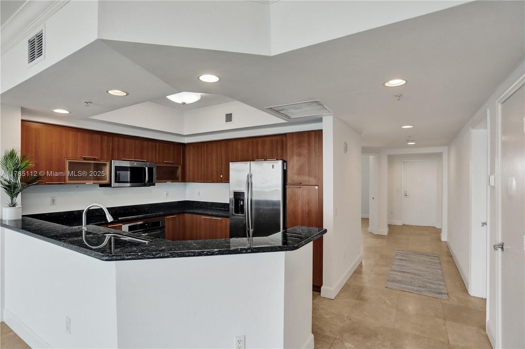 Недавно продано: $455,000 (3 спален, 3 ванн, 1801 Квадратных фут)