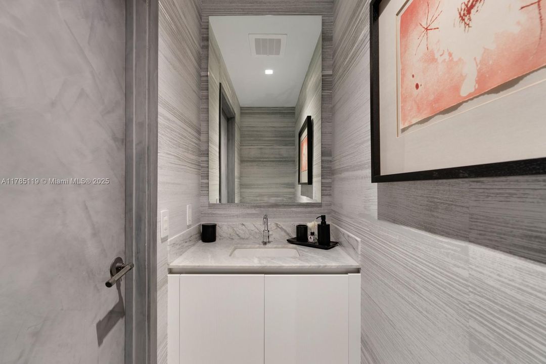 En Venta: $6,200,000 (4 camas, 4 baños, 3887 Pies cuadrados)