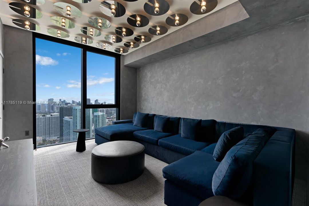 En Venta: $6,200,000 (4 camas, 4 baños, 3887 Pies cuadrados)