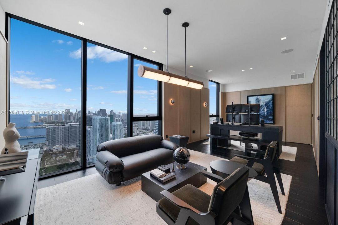 En Venta: $6,200,000 (4 camas, 4 baños, 3887 Pies cuadrados)