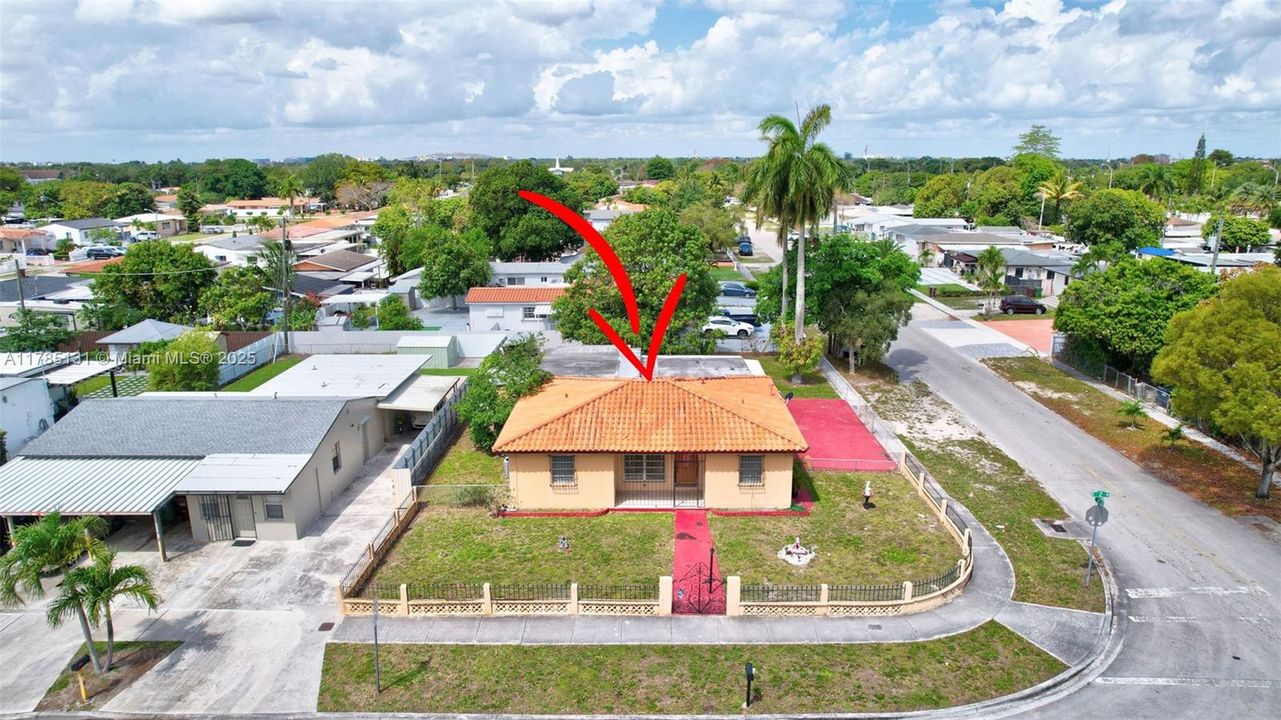 Vendido Recientemente: $625,000 (5 camas, 3 baños, 1914 Pies cuadrados)