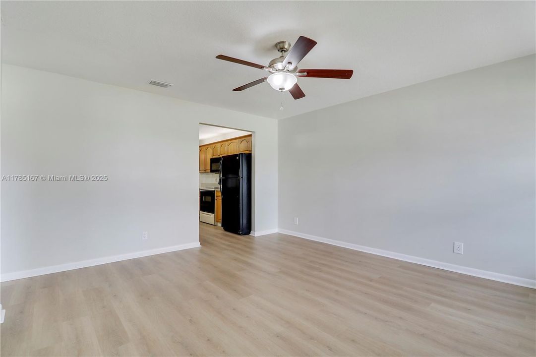 Recently Sold: $530,000 (0 beds, 0 baths, 1140 Square Feet)