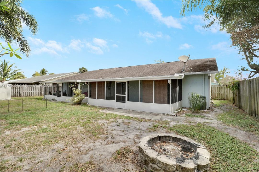 Recently Sold: $530,000 (0 beds, 0 baths, 1140 Square Feet)