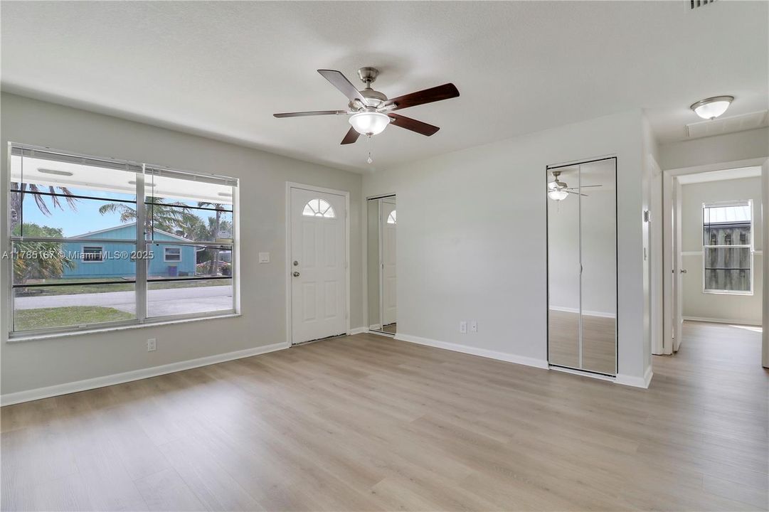 Recently Sold: $530,000 (0 beds, 0 baths, 1140 Square Feet)