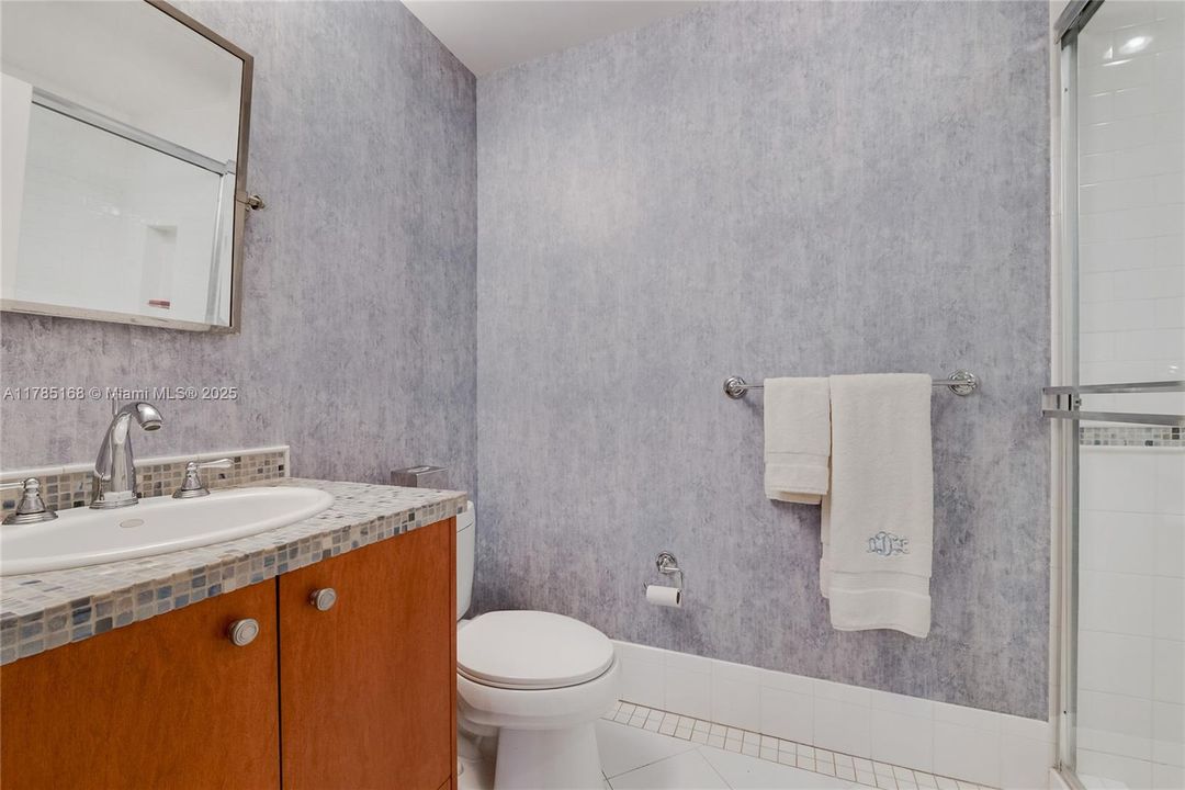 Recently Sold: $2,095,000 (3 beds, 3 baths, 2314 Square Feet)