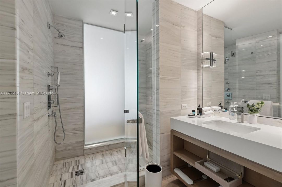 Vendido Recientemente: $1,150,000 (0 camas, 1 baños, 702 Pies cuadrados)