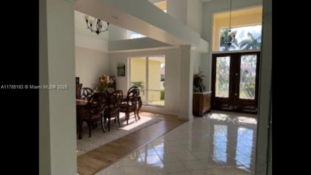 Recently Rented: $6,400 (5 beds, 3 baths, 3733 Square Feet)