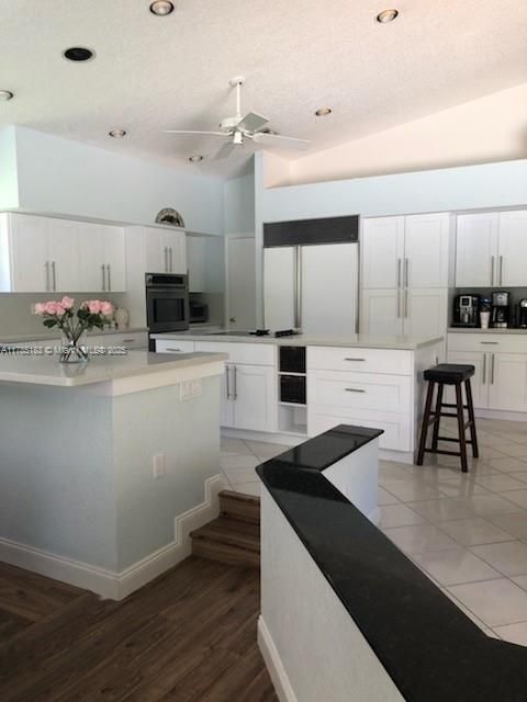 Recently Rented: $6,400 (5 beds, 3 baths, 3733 Square Feet)