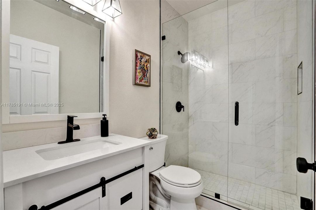 Recently Sold: $435,000 (3 beds, 2 baths, 1530 Square Feet)