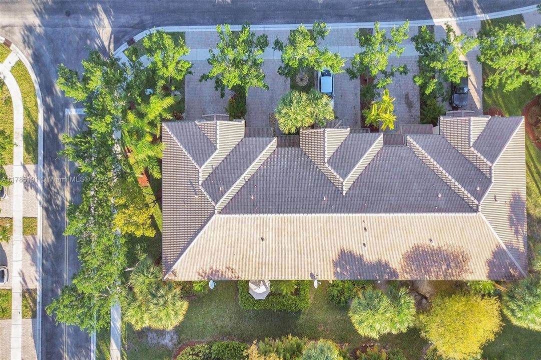 Recently Sold: $435,000 (3 beds, 2 baths, 1530 Square Feet)