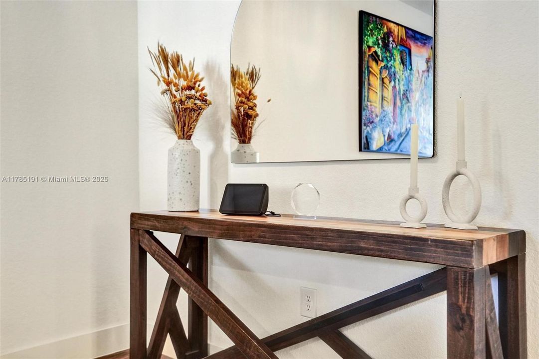 Recently Sold: $435,000 (3 beds, 2 baths, 1530 Square Feet)