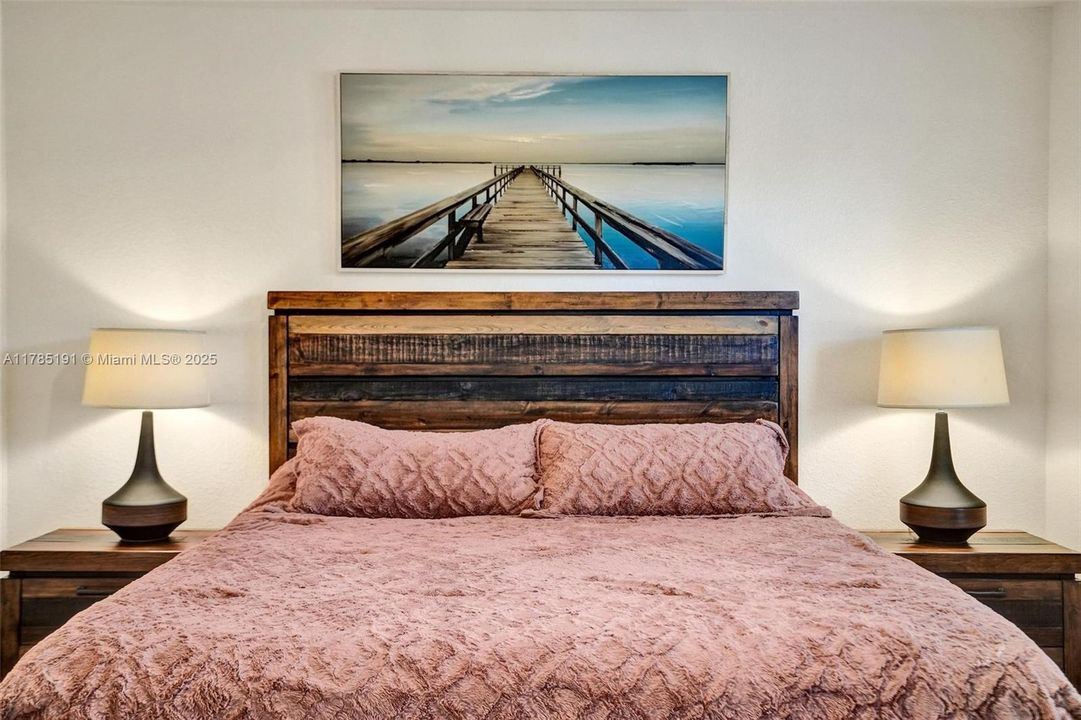 Recently Sold: $435,000 (3 beds, 2 baths, 1530 Square Feet)