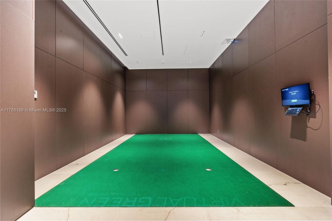 На продажу: $3,900,000 (3 спален, 3 ванн, 2414 Квадратных фут)