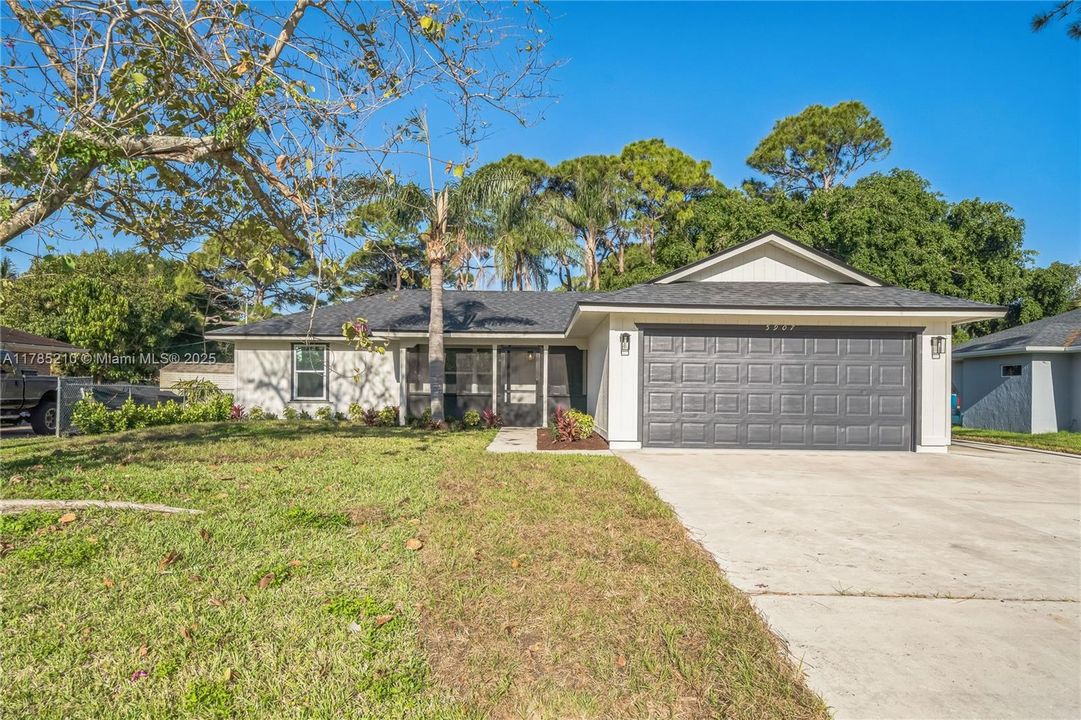 Recently Sold: $359,900 (3 beds, 2 baths, 1448 Square Feet)