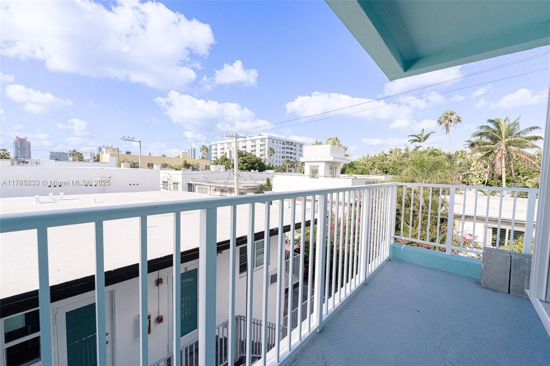 Vendido Recientemente: $225,000 (1 camas, 1 baños, 700 Pies cuadrados)