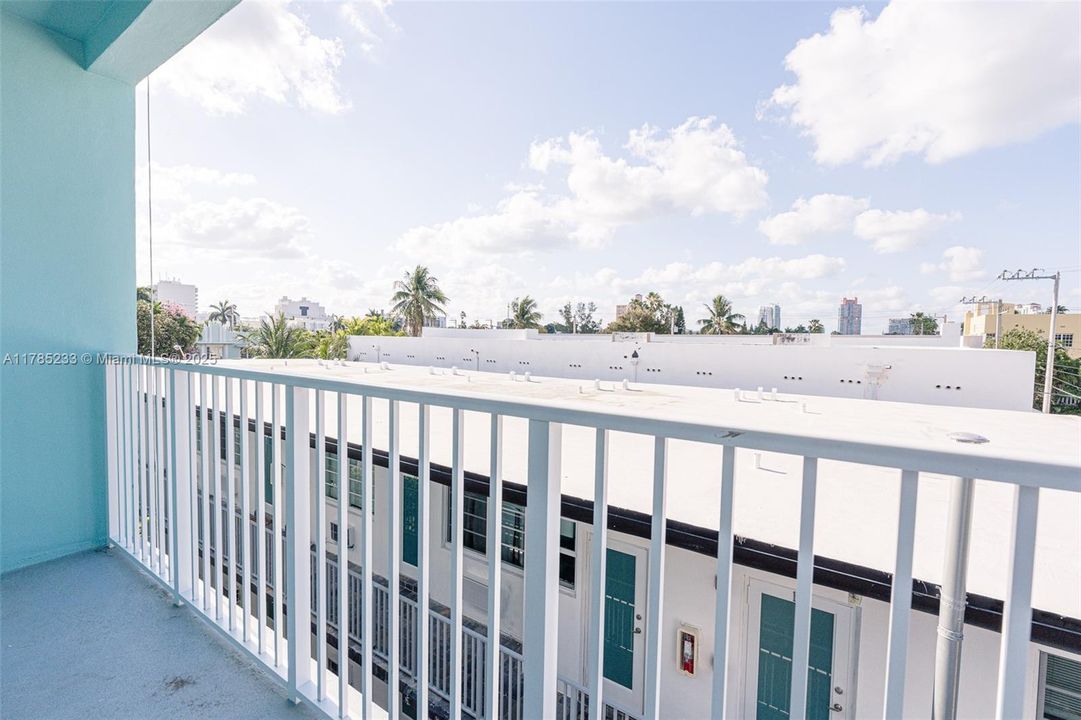 Vendido Recientemente: $225,000 (1 camas, 1 baños, 700 Pies cuadrados)