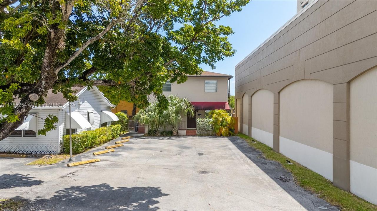 Недавно продано: $785,000 (0 спален, 0 ванн, 0 Квадратных фут)