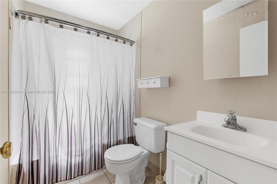 Недавно продано: $785,000 (0 спален, 0 ванн, 0 Квадратных фут)