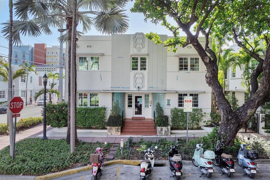 For Sale: $205,000 (0 beds, 1 baths, 450 Square Feet)