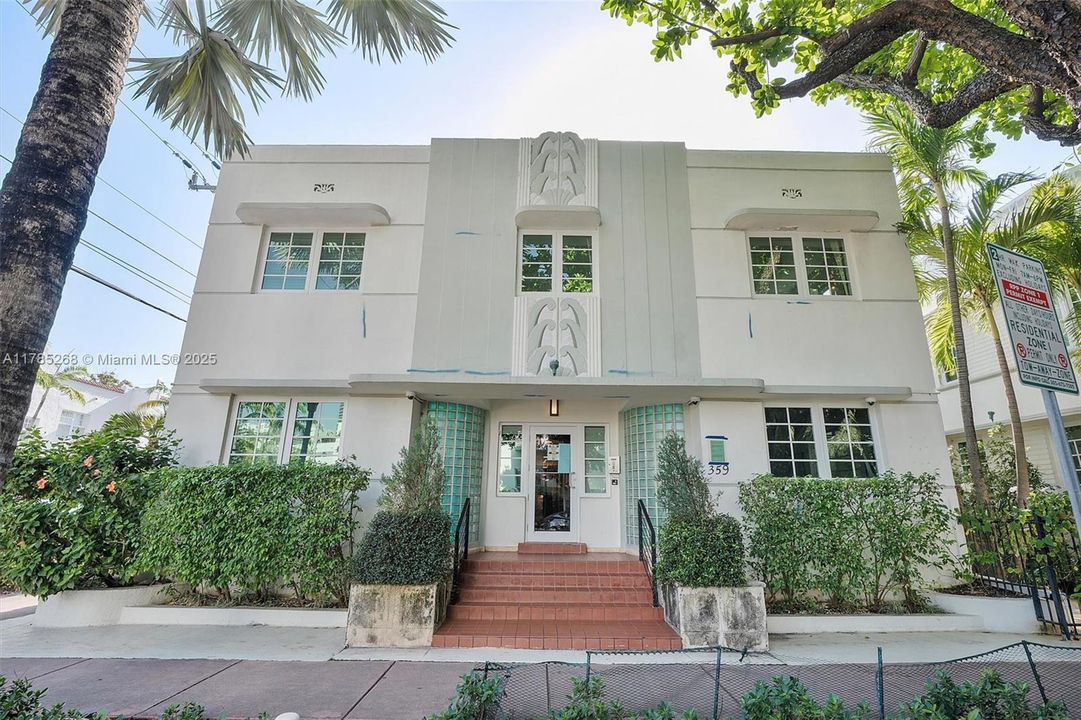 For Sale: $205,000 (0 beds, 1 baths, 450 Square Feet)