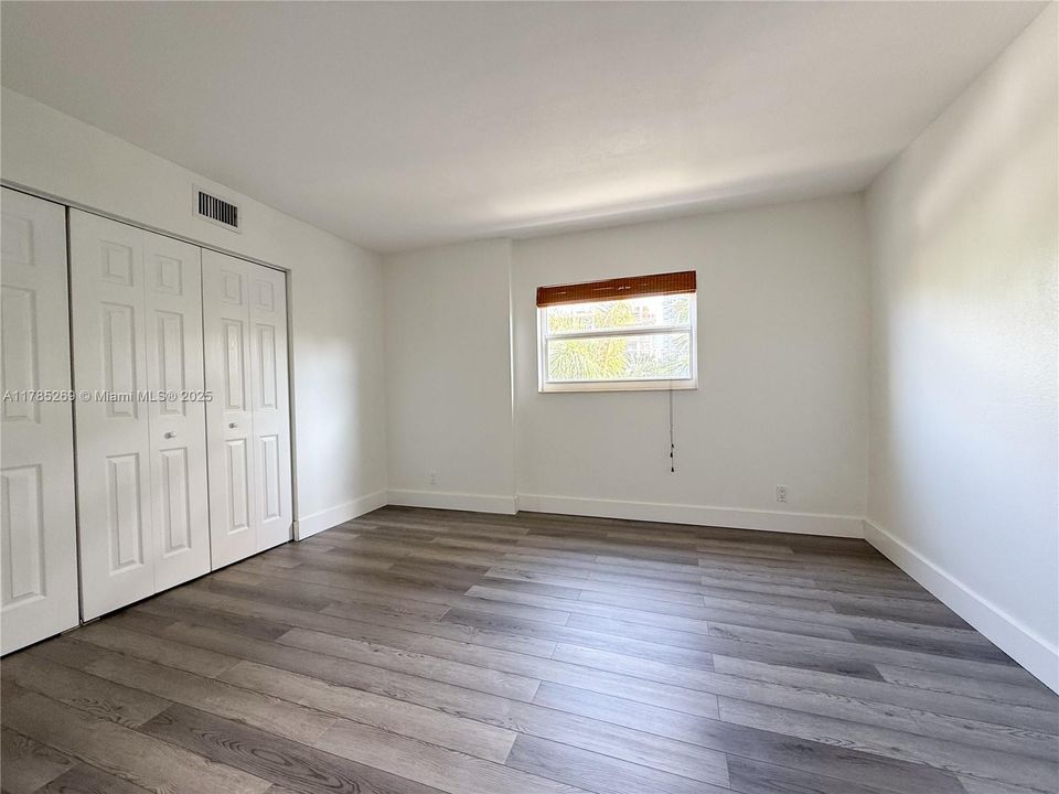 Recently Sold: $378,000 (1 beds, 1 baths, 673 Square Feet)