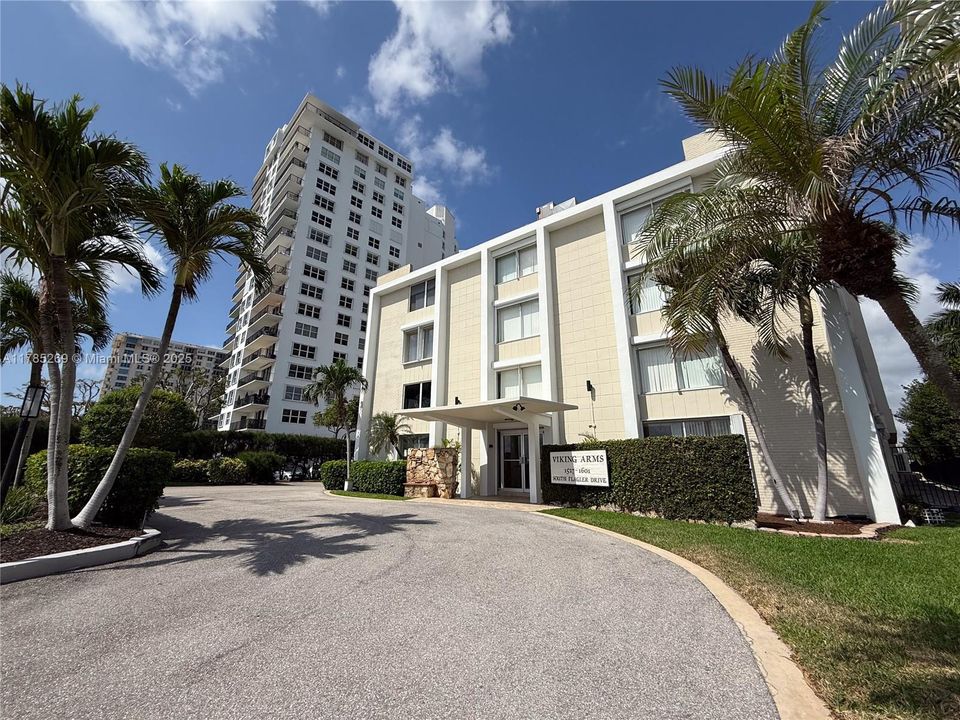 Recently Sold: $378,000 (1 beds, 1 baths, 673 Square Feet)