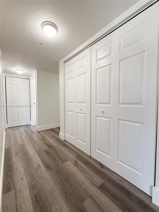 Recently Sold: $378,000 (1 beds, 1 baths, 673 Square Feet)