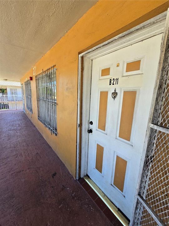 Recientemente alquilado: $1,800 (2 camas, 2 baños, 860 Pies cuadrados)