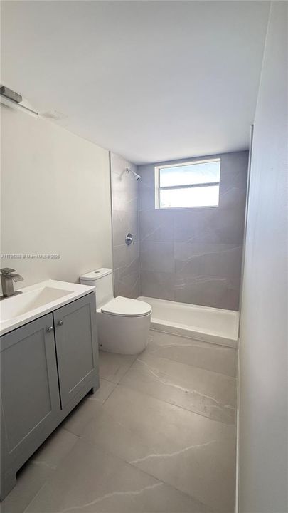 For Sale: $275,000 (2 beds, 2 baths, 1317 Square Feet)