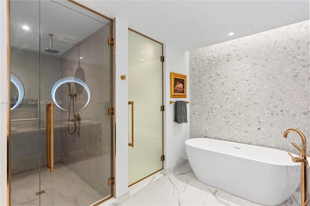 For Rent: $35,000 (3 beds, 3 baths, 2025 Square Feet)