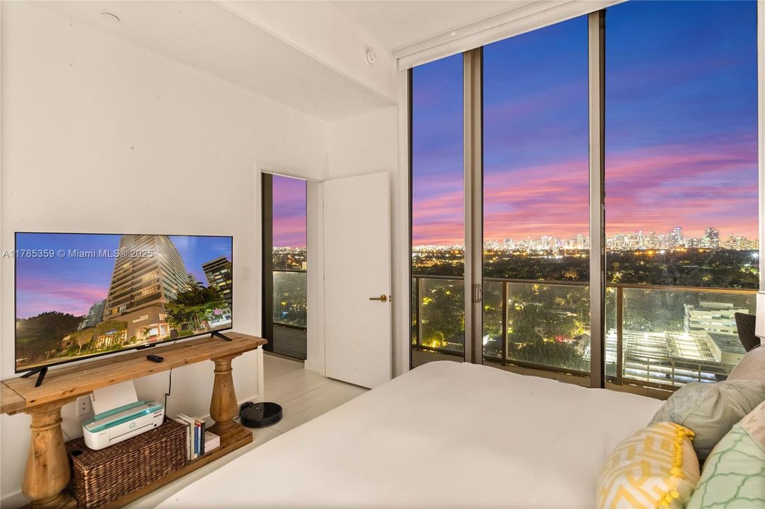 For Rent: $35,000 (3 beds, 3 baths, 2025 Square Feet)