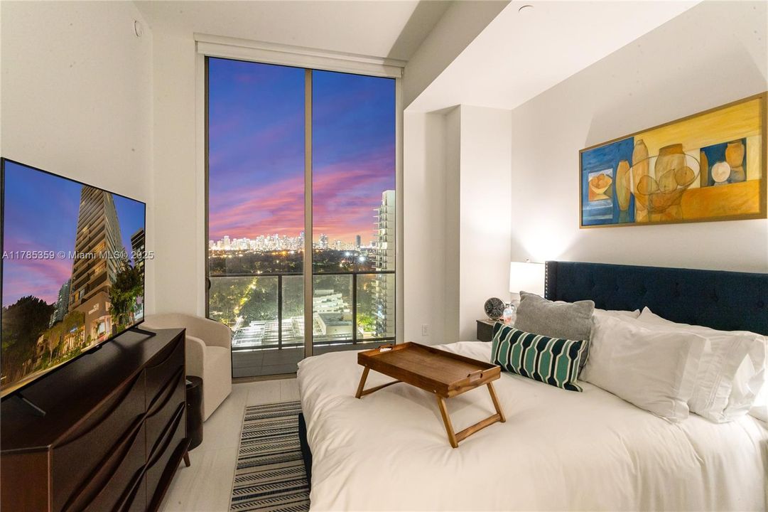 For Rent: $35,000 (3 beds, 3 baths, 2025 Square Feet)