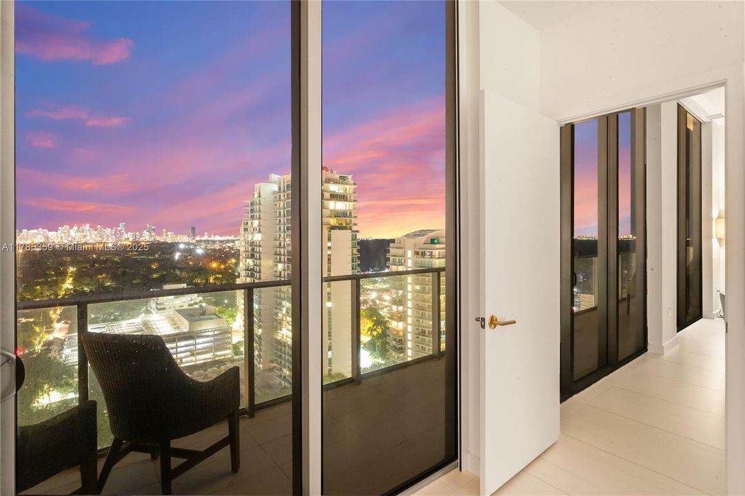 For Rent: $35,000 (3 beds, 3 baths, 2025 Square Feet)