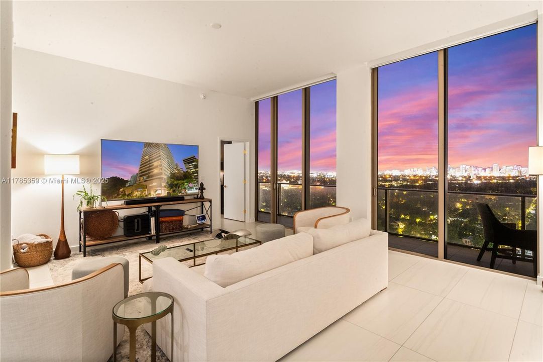 For Rent: $35,000 (3 beds, 3 baths, 2025 Square Feet)