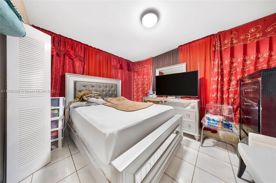 Active With Contract: $4,950,000 (0 beds, 0 baths, 0 Square Feet)