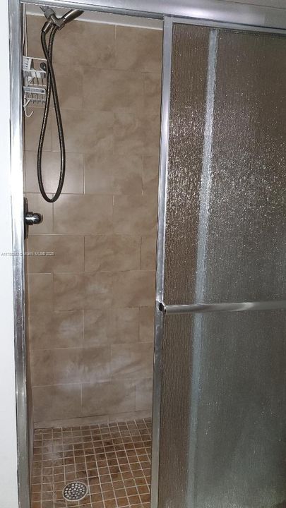 待售: $334,000 (2 贝兹, 2 浴室, 1256 平方英尺)