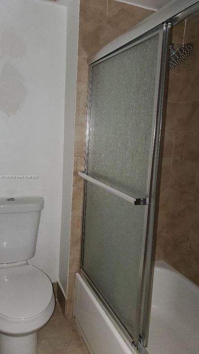 待售: $334,000 (2 贝兹, 2 浴室, 1256 平方英尺)