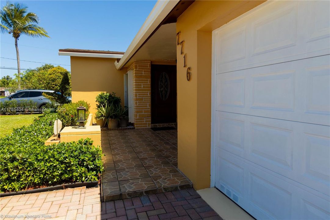 Недавно продано: $590,000 (3 спален, 2 ванн, 1658 Квадратных фут)