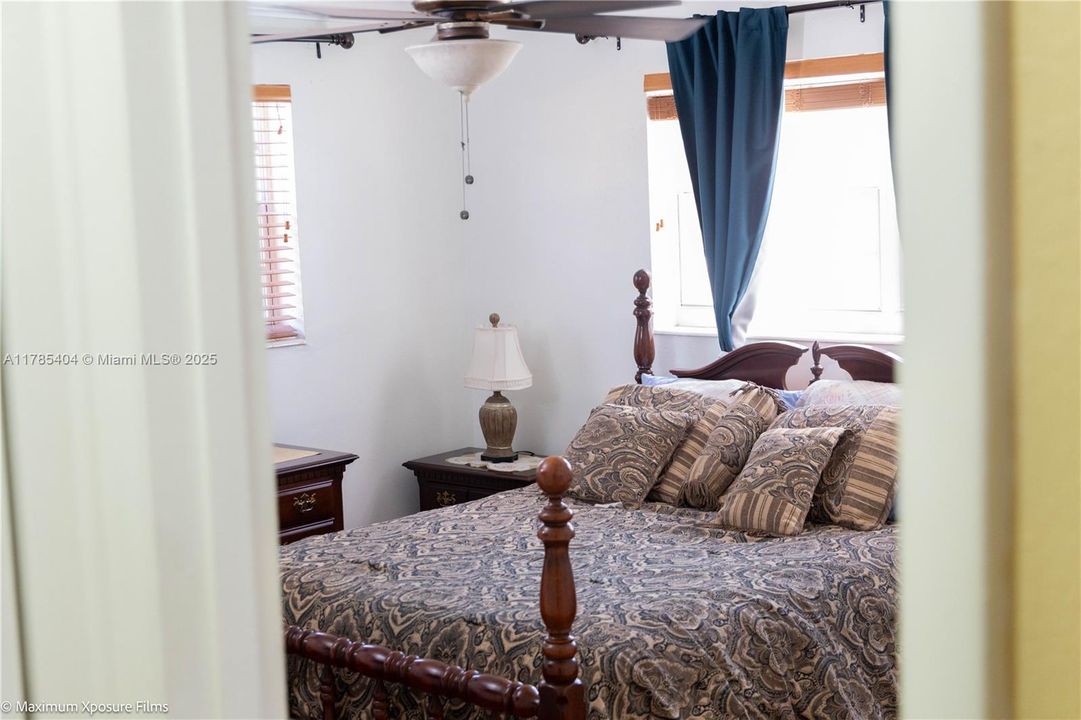 Недавно продано: $590,000 (3 спален, 2 ванн, 1658 Квадратных фут)