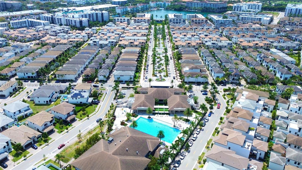 Недавно продано: $499,000 (2 спален, 2 ванн, 1129 Квадратных фут)