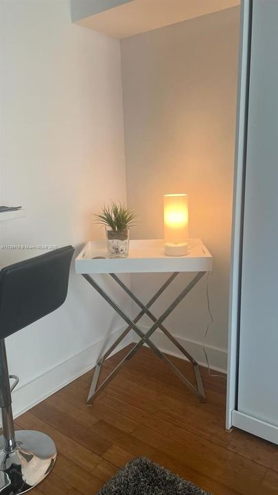 Vendido Recientemente: $390,000 (0 camas, 1 baños, 507 Pies cuadrados)