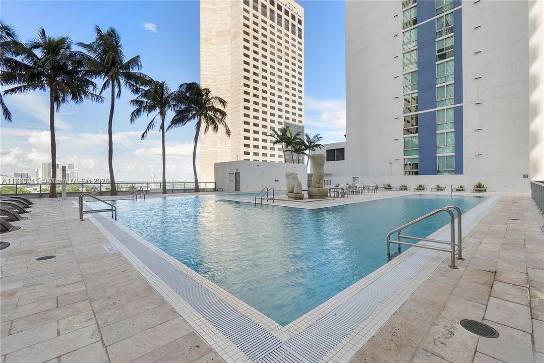 Vendido Recientemente: $390,000 (0 camas, 1 baños, 507 Pies cuadrados)