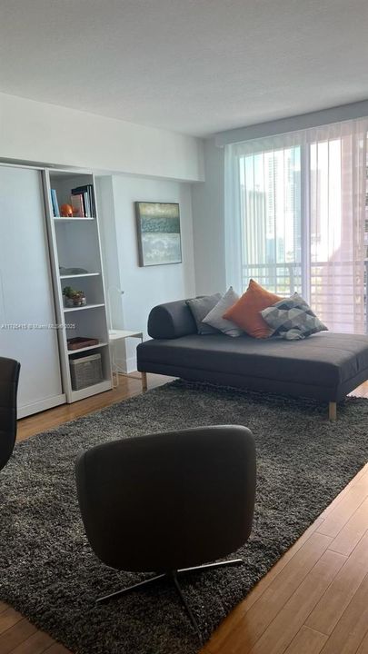 Vendido Recientemente: $390,000 (0 camas, 1 baños, 507 Pies cuadrados)