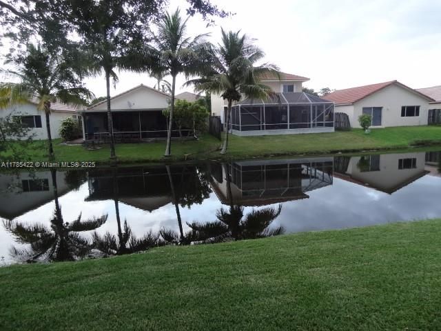 For Sale: $334,000 (2 beds, 2 baths, 1256 Square Feet)