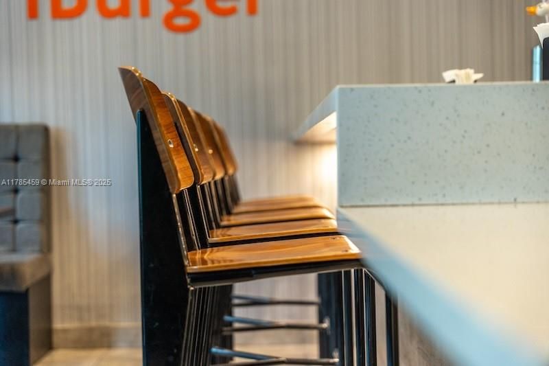 На продажу: $450,000 (0 спален, 0 ванн, 0 Квадратных фут)